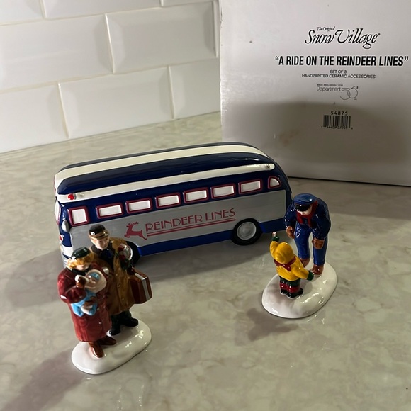 Dept 56 A Ride on the Reindeer Lines Set of 3 Figures Snow Village #54875 w/box - Picture 4 of 14